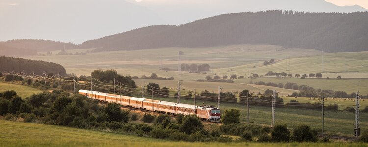 Obmedzenia na trase ZSSK - Ilustračná fotografia